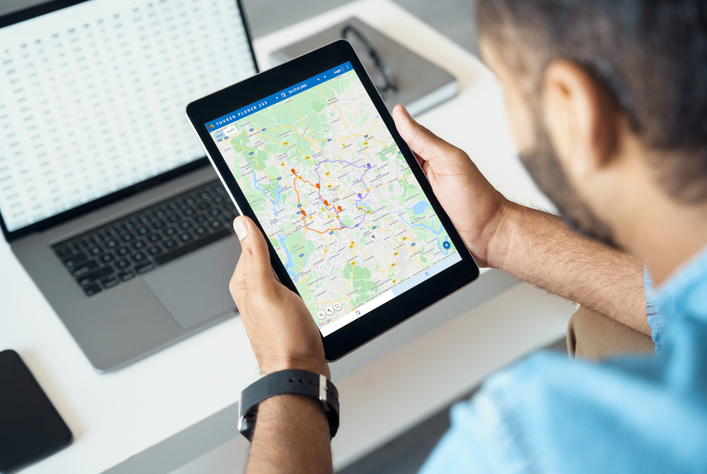 Mit Tourenplaner 365 nach Zielen suchen oder interaktiv in Karte eingeben und die optimale Route mit der Google Maps Plattform am PC, Laptop, Tablet oder Smartphon berechnen.